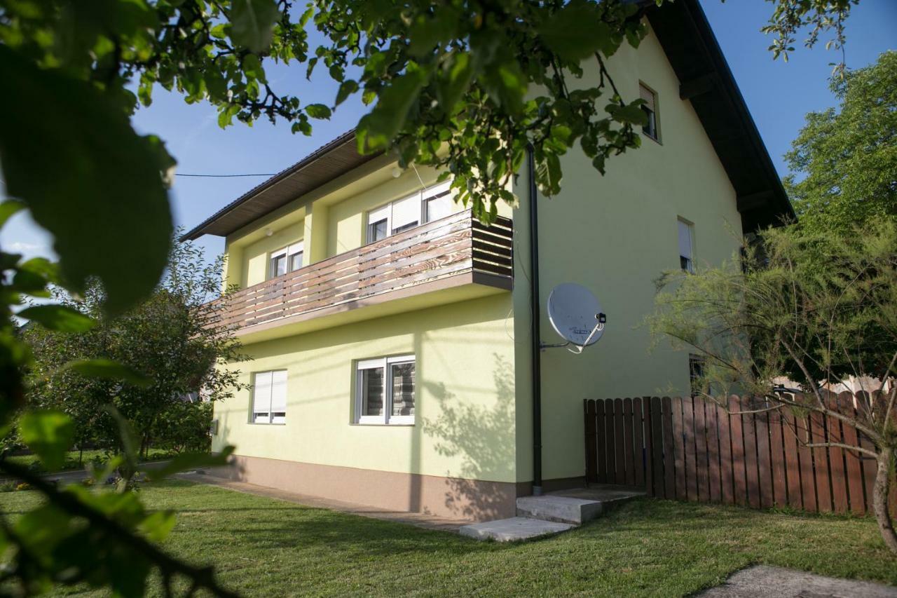 OtočacApartman Maja公寓 外观 照片